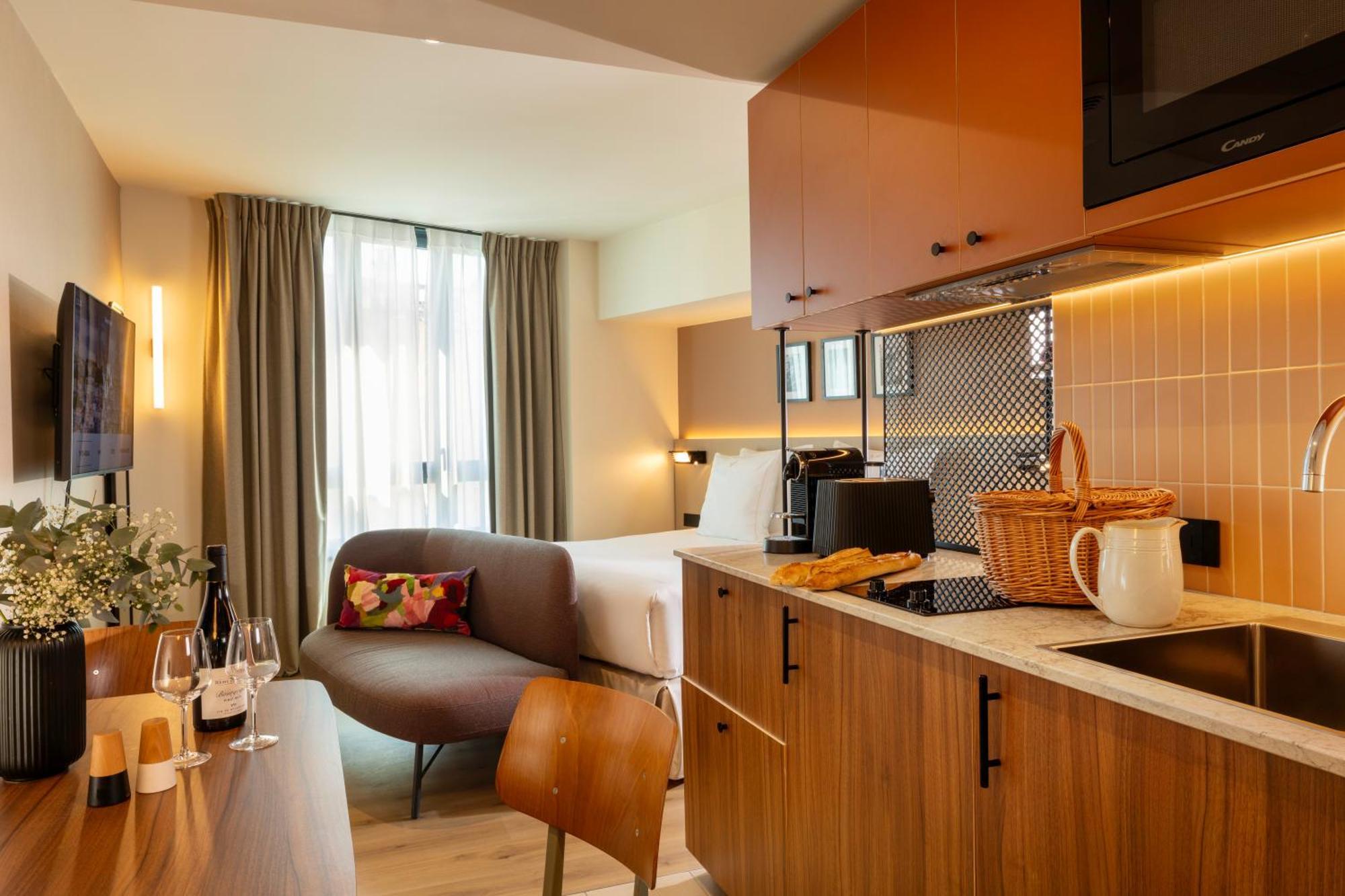 Apart-hotel Yuna Montmartre - 4*